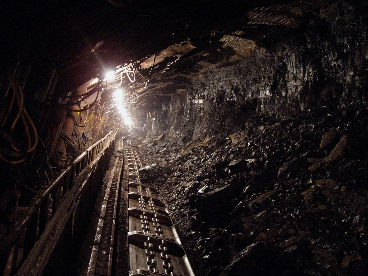Cave mining