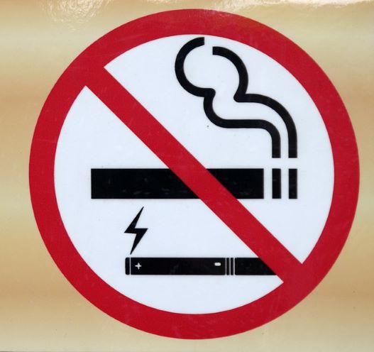 No smoking or vaping sign No smoking or vaping sign